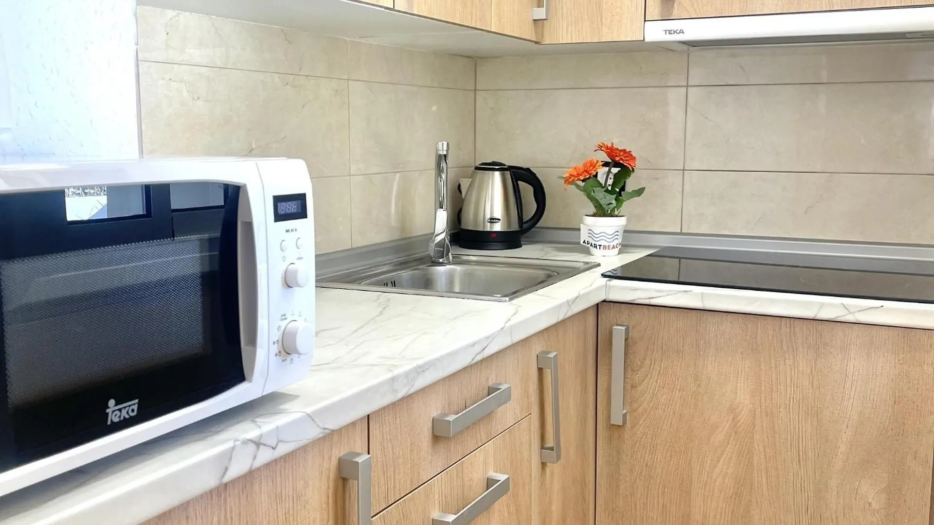 Apartbeach Nuevo Alboran 421 Σαλού 0*,